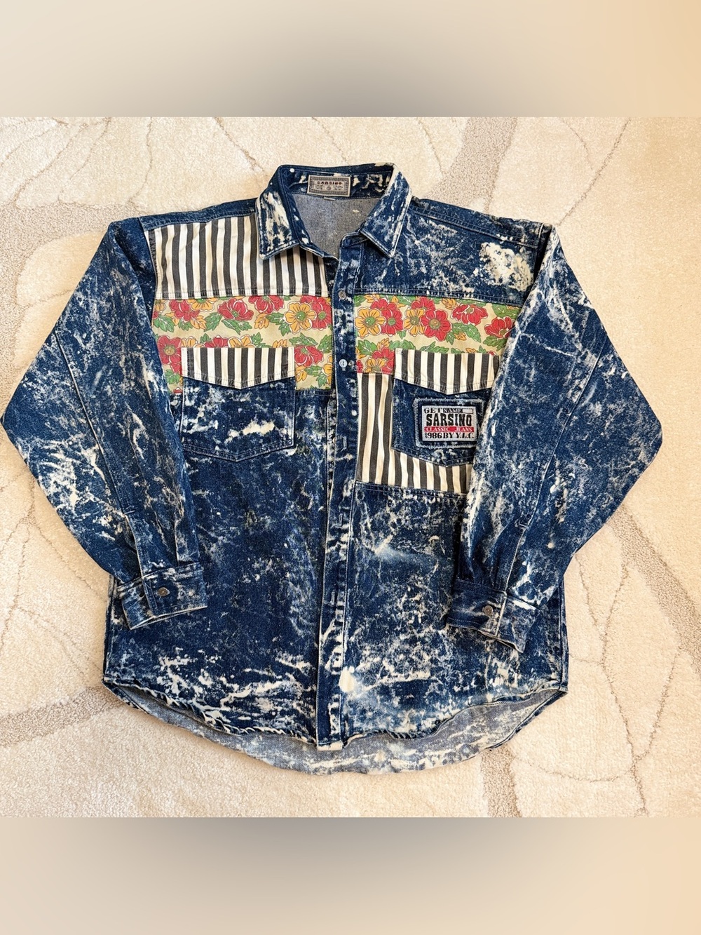 Unisex Vintage Piece SARSINO 1986 Oversized Button-Up Denim Jacket.